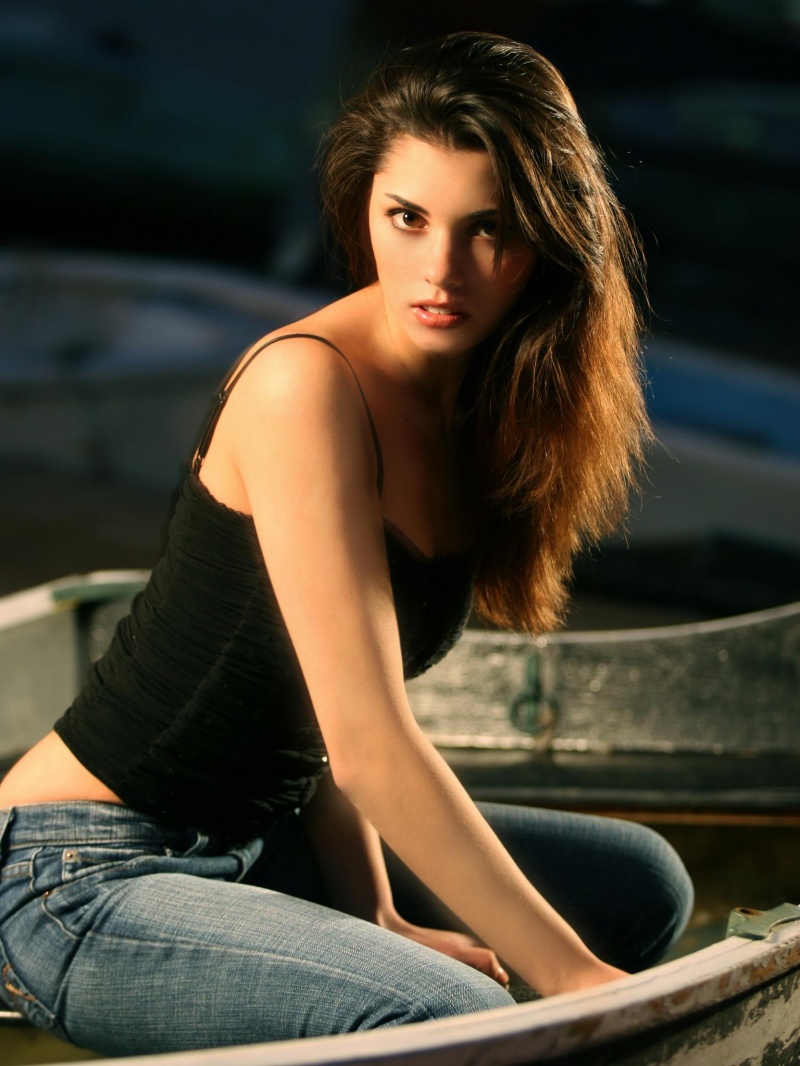 Female model photo shoot of ChristinaLM
