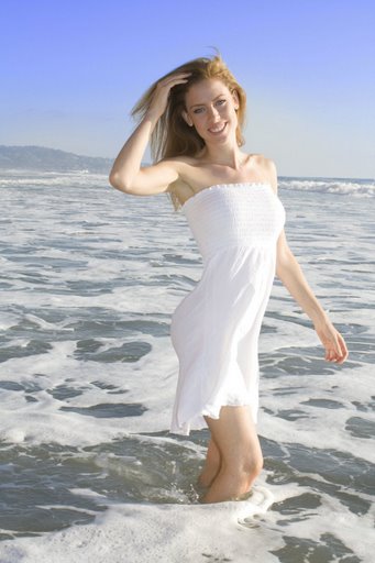 Female model photo shoot of Monica Stolz