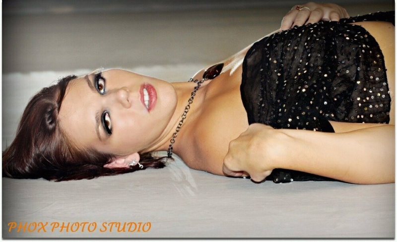 Female model photo shoot of Stassya