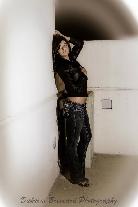 Female model photo shoot of LaurenAlexandraYowell