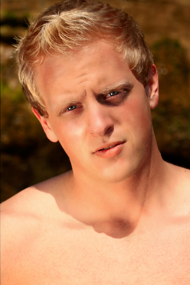 Male model photo shoot of Garrett Dare by Gazabo Photo in Carlsbad Beach