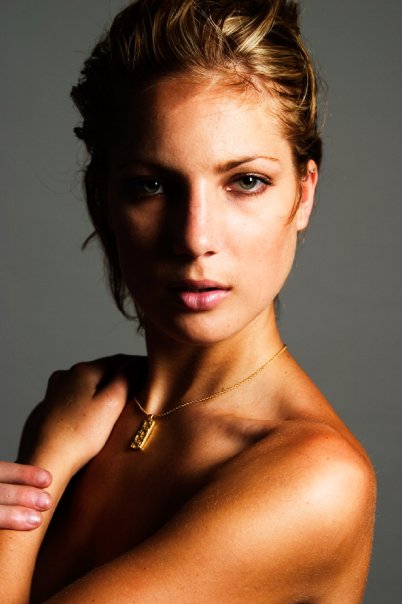 Female model photo shoot of Larissa xo in New York