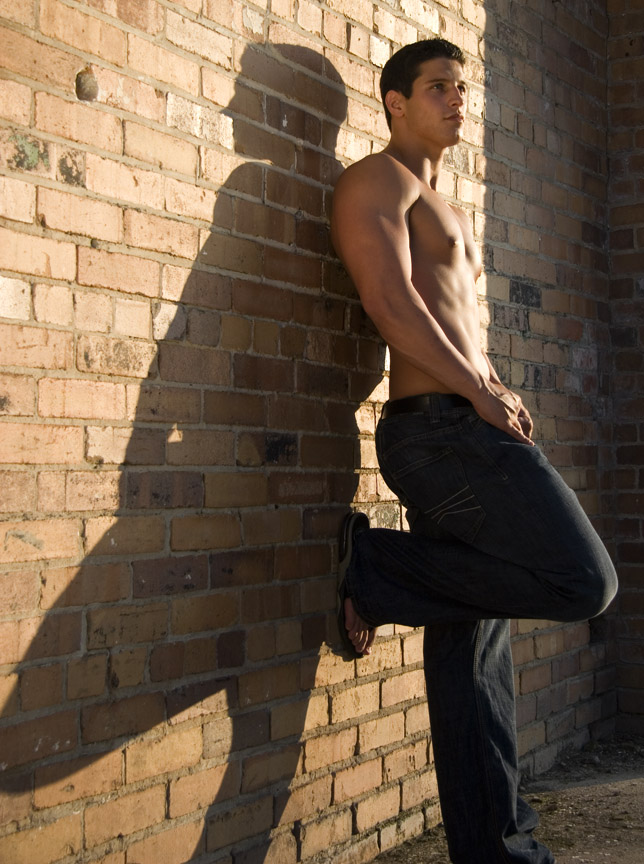 Male model photo shoot of Chris Lykins