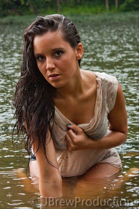 Female model photo shoot of Gabriella Marie Roush