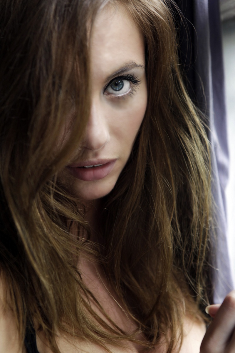 Female model photo shoot of Rebecca Rosenberg