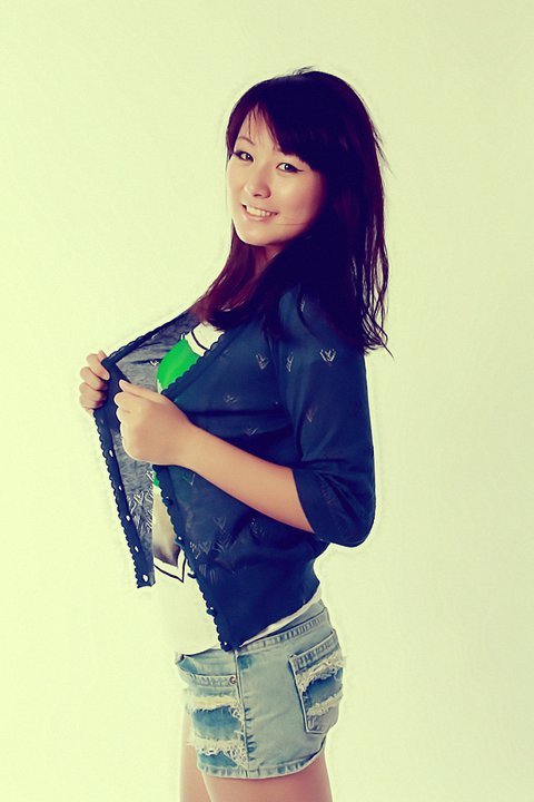 Female model photo shoot of Mel Czy in Singapore