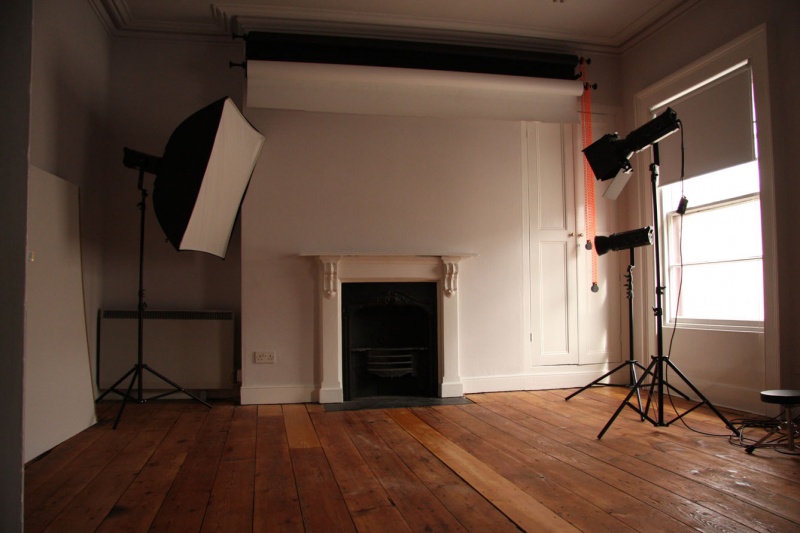 Male model photo shoot of Belfast Studio