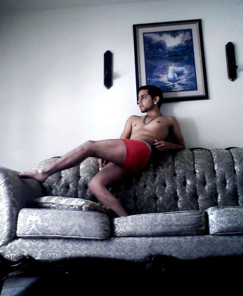 Male model photo shoot of Matthew Munoz
