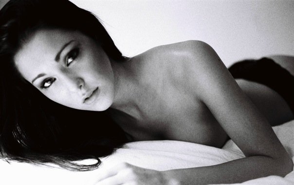 Female model photo shoot of Tiffany Livingston