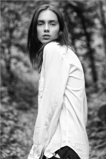 Female model photo shoot of Alison Taylor MUA by barakistyle