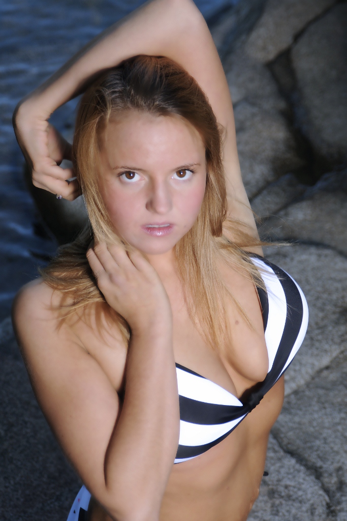 Female model photo shoot of ShannonJLynn