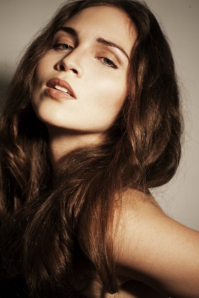Female model photo shoot of v-tientje in @ Mieke Petiet
