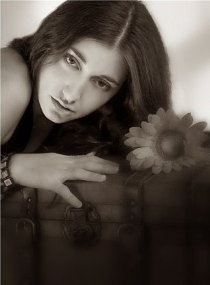 Female model photo shoot of Jenny Anne Hochberg