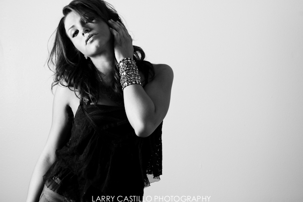 Female model photo shoot of Vanessa Katherine