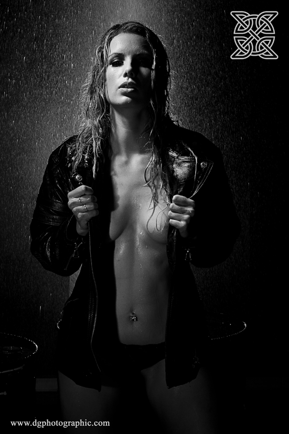 Male model photo shoot of Dave1595 in Switch Photography Studio