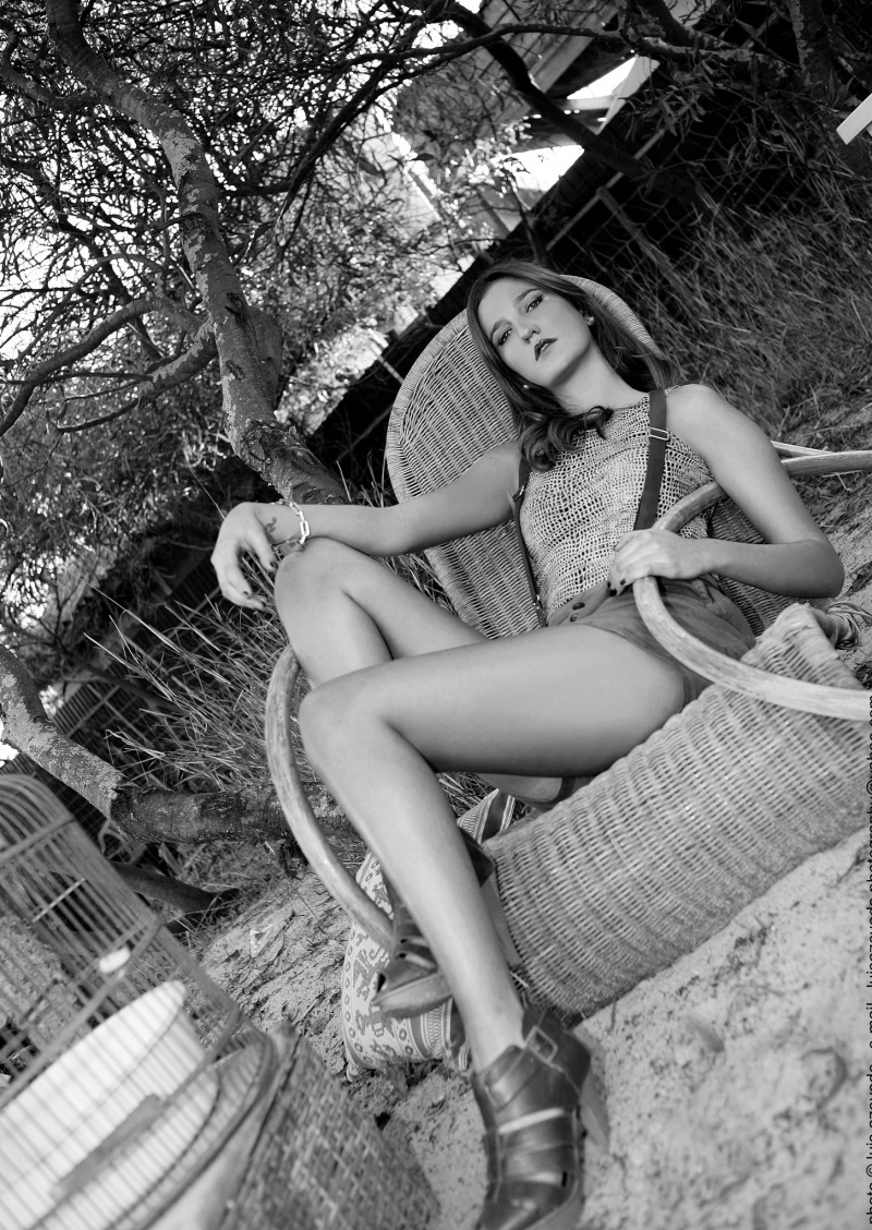 Female model photo shoot of madalena vasconcelos