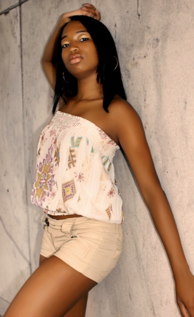 Female model photo shoot of Vanessa N Jones
