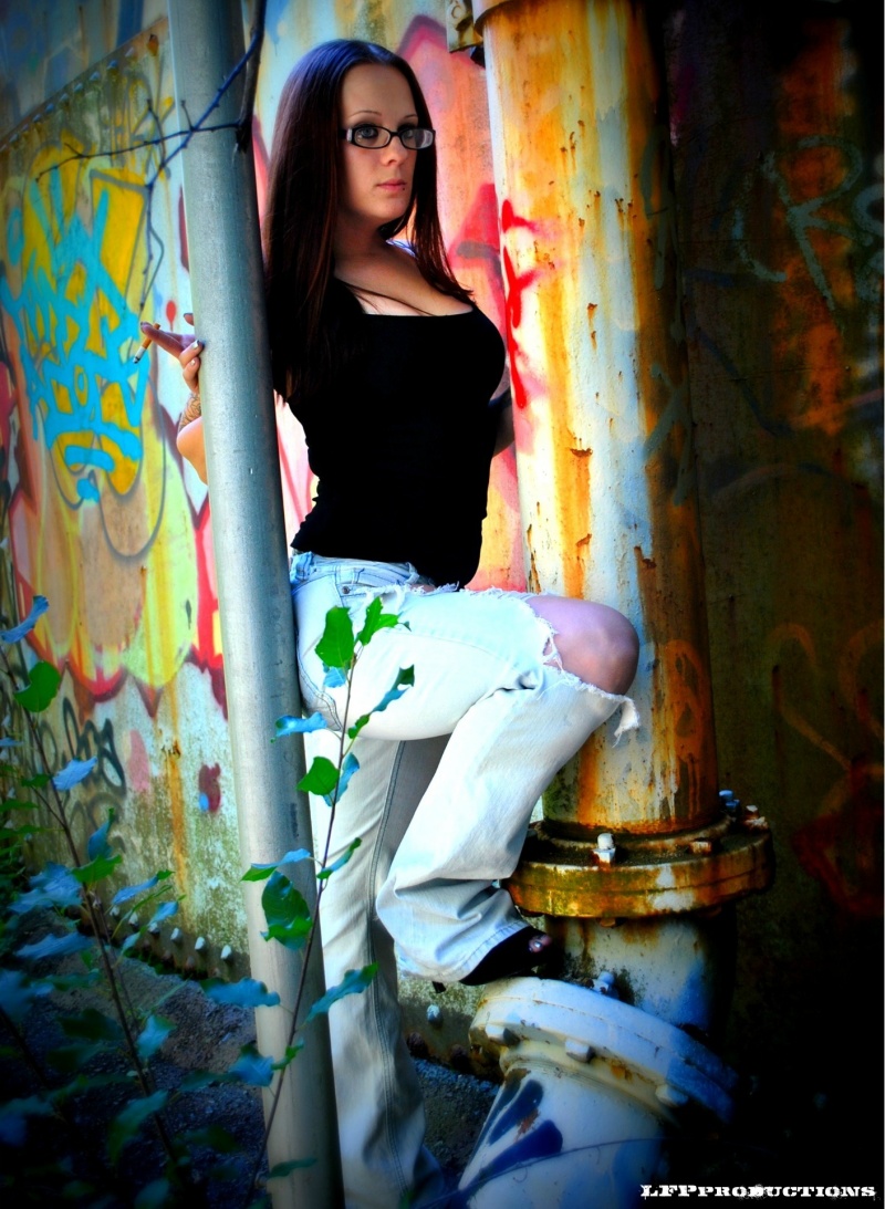 Female model photo shoot of Jenna Von Z by LFPproductions