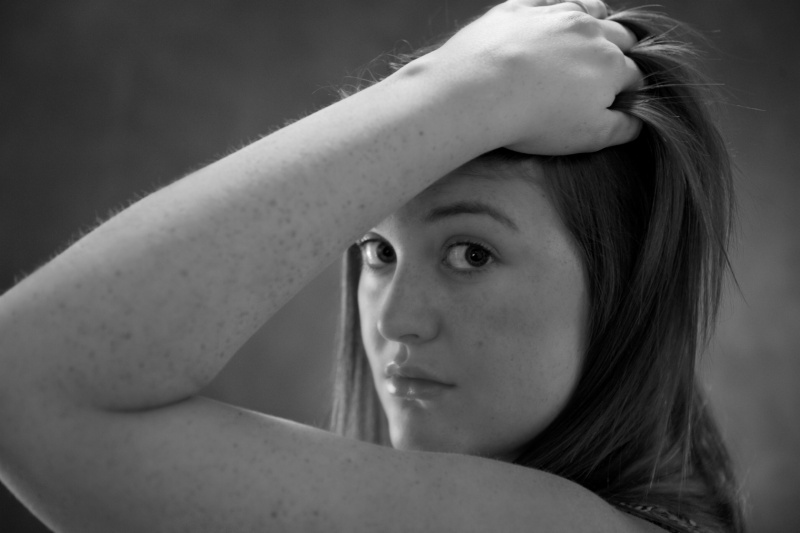 Female model photo shoot of mm306 by Chuck Schmitz