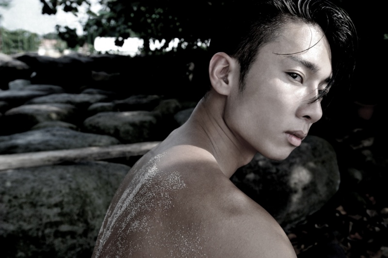 Male model photo shoot of Robin Khoo by melwong