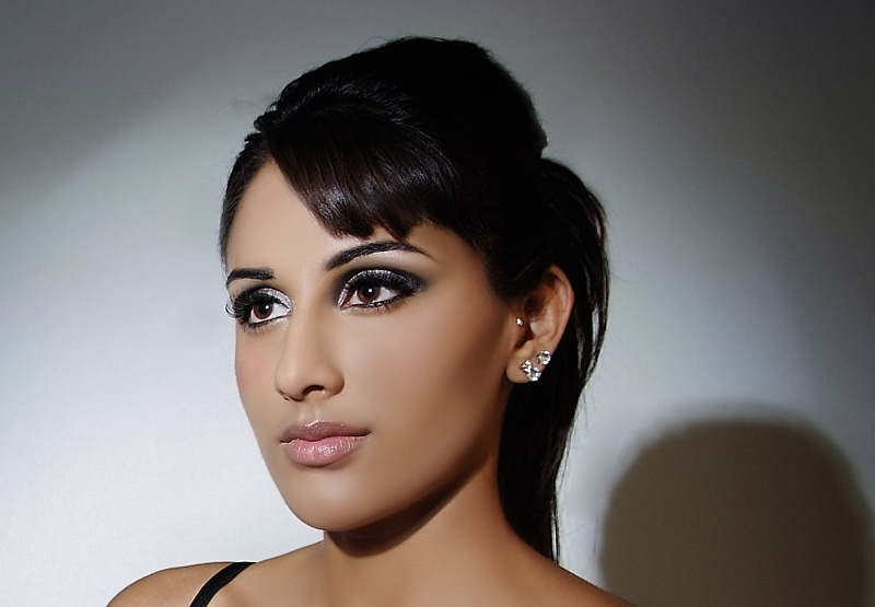 Female model photo shoot of Shivani Bhatt