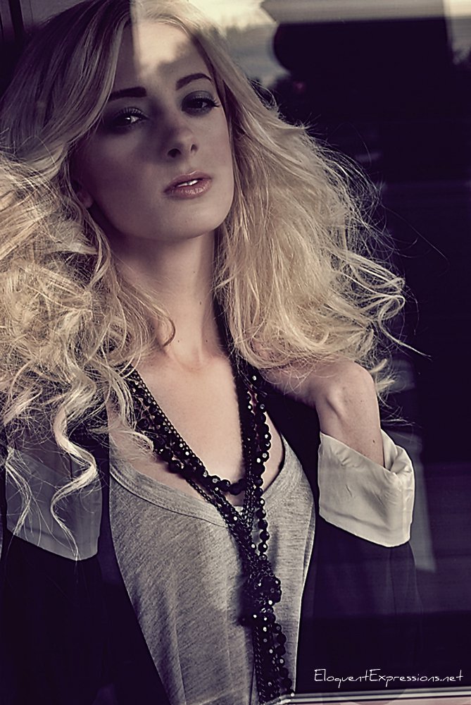 Female model photo shoot of Saranoelle mua and hair