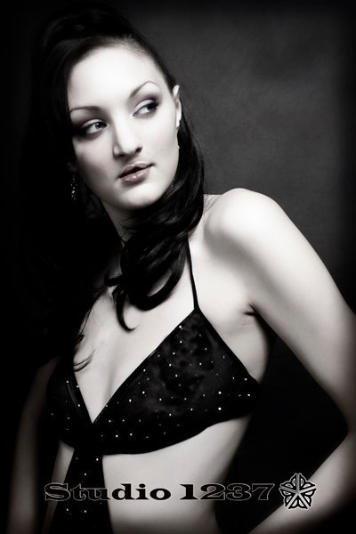 Female model photo shoot of Lissa Tanksley by ghp in Studio 1237