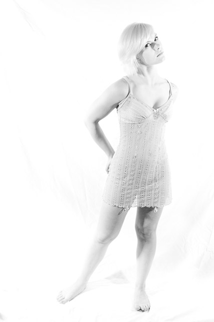 Female model photo shoot of Jennifer Bettencourt by B Everhart