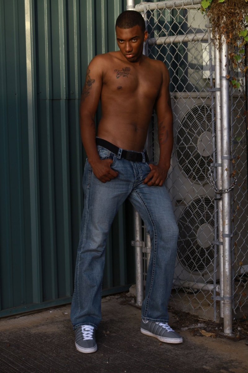 Male model photo shoot of Samuel Sylvester