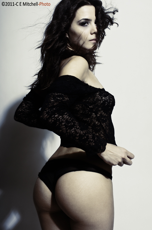 Female model photo shoot of Rayna P