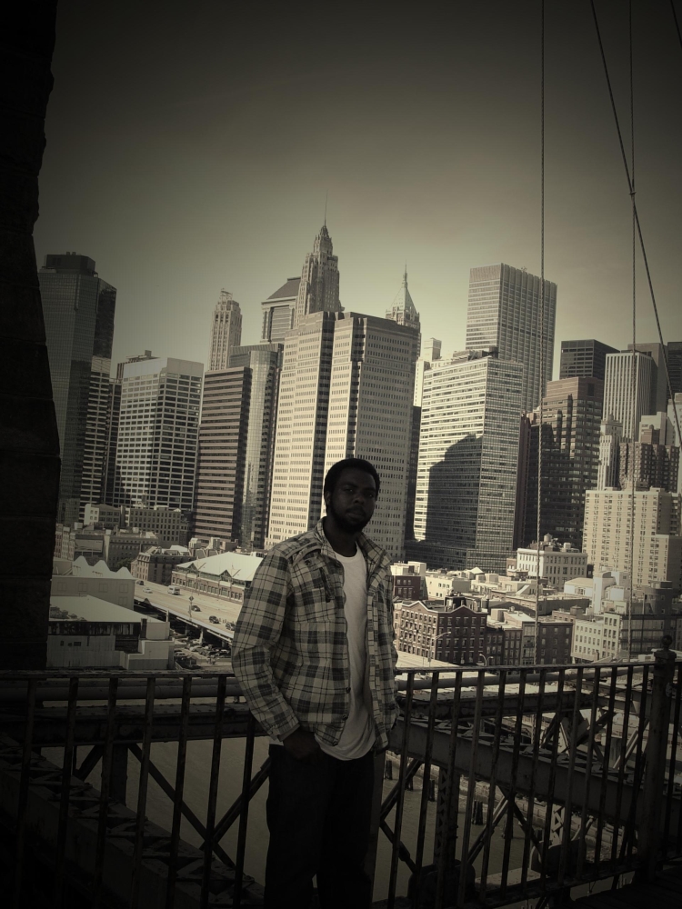Male model photo shoot of D Hurts in Brooklyn Bridge