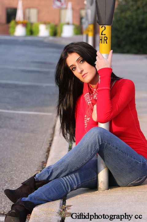 Female model photo shoot of JesM