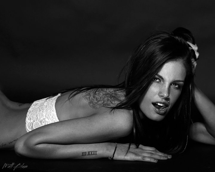 Female model photo shoot of Britt Paige