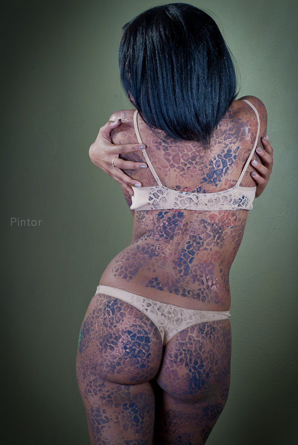 Female model photo shoot of Casey Hinds, body painted by Pintor