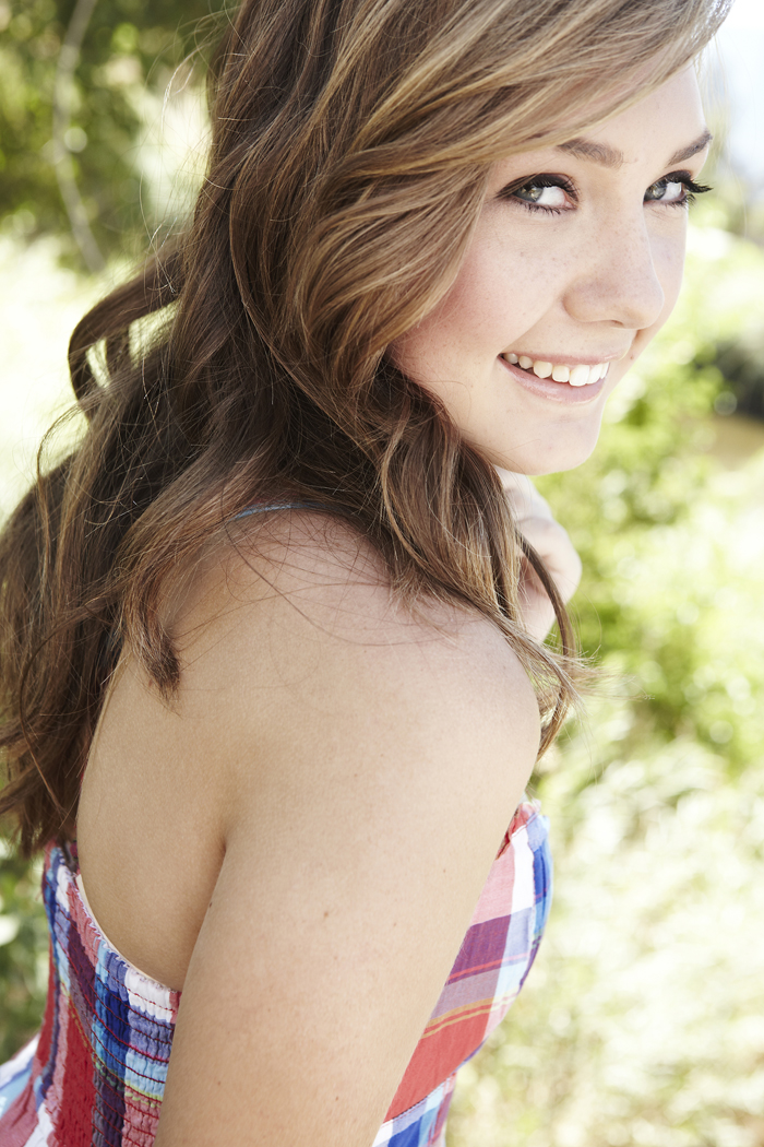 Female model photo shoot of Shelby Amling