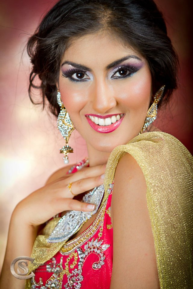 Female model photo shoot of Sanober Hussain