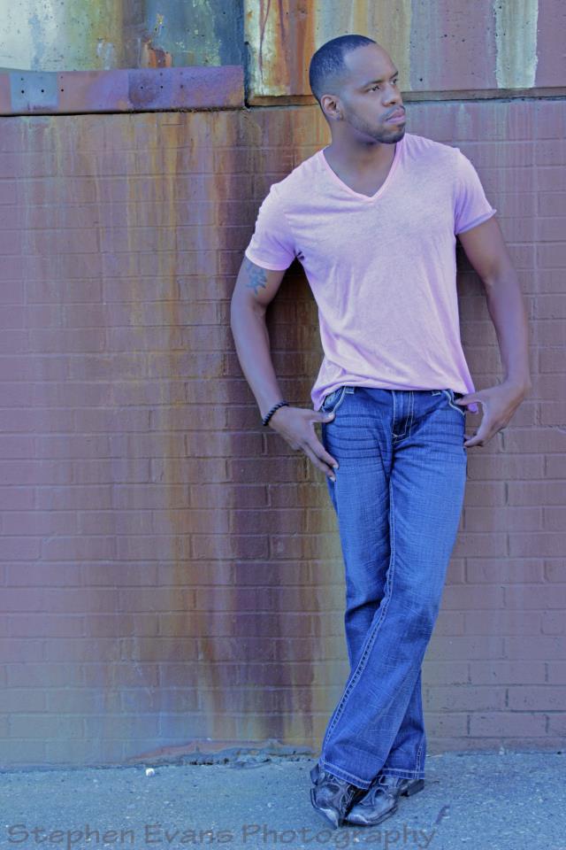 Male model photo shoot of Ricardo J in Dallas, Texas