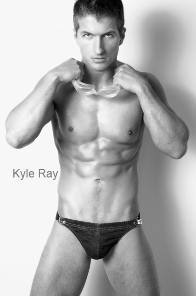 Male model photo shoot of Kyle Ray1