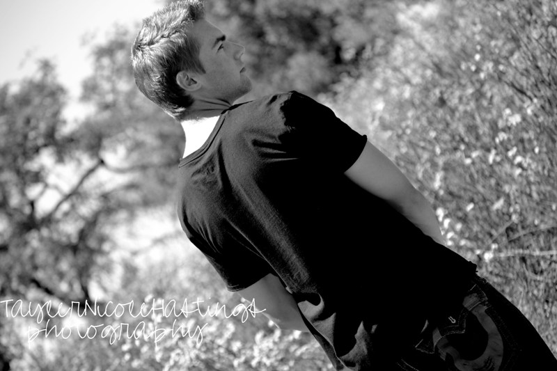 Male model photo shoot of Nick Koons