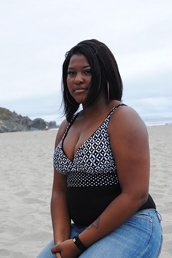 Female model photo shoot of Keeana Thompson in stinson beach