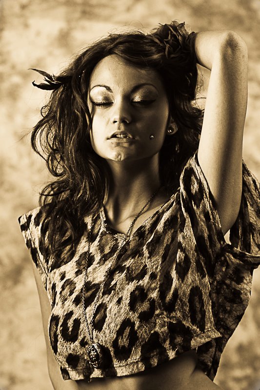 Female model photo shoot of Brittany Domangue