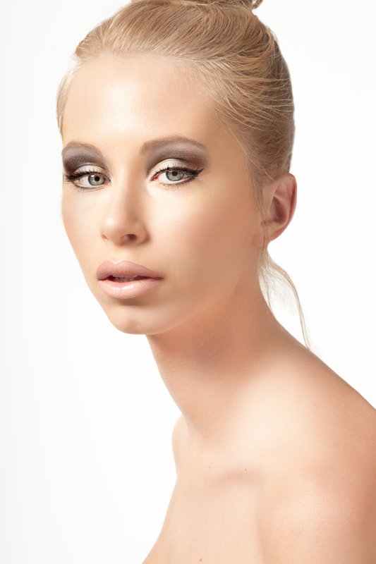 Female model photo shoot of Klaudun and Elizabeth Konalski, makeup by Maya MUA