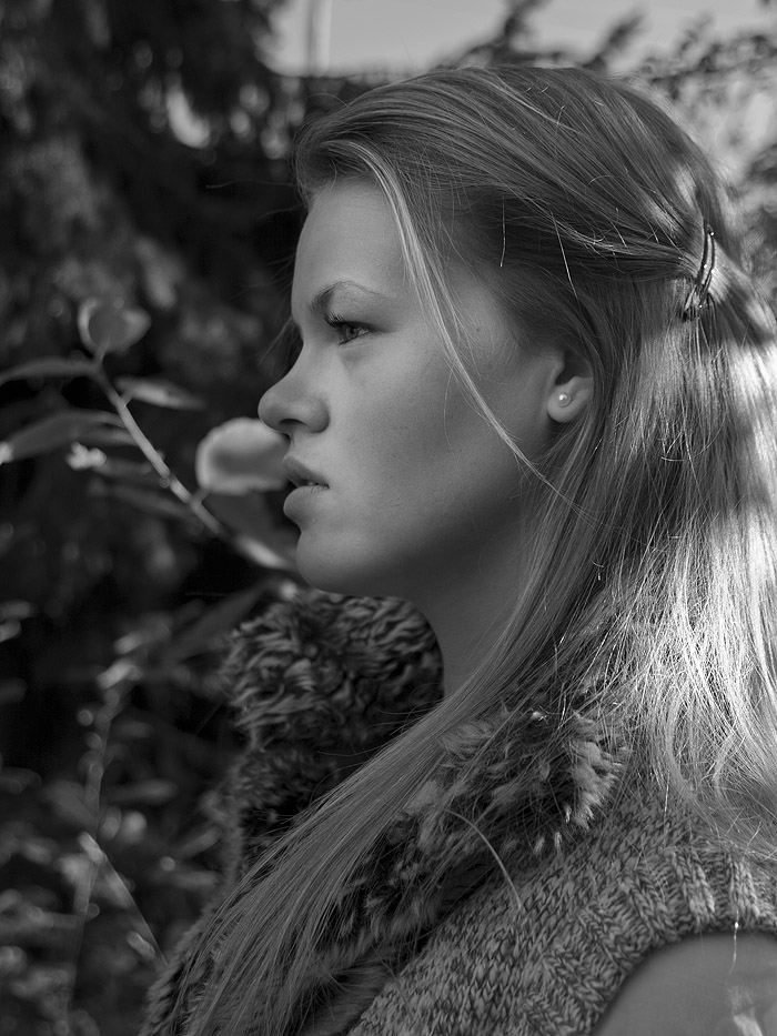 Female model photo shoot of Sofie Kristianna in Gjedrum, Home
