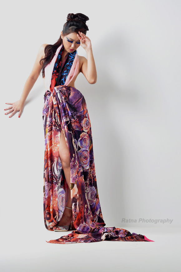 Female model photo shoot of Sherry Ong  by Ratnaphotography