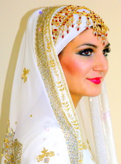 Female model photo shoot of aisha amina