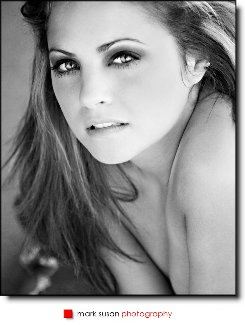 Female model photo shoot of Paige Friscioni