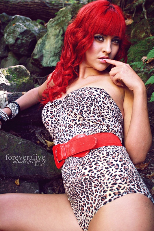 Female model photo shoot of Foreveralive Photography in Hull, QC