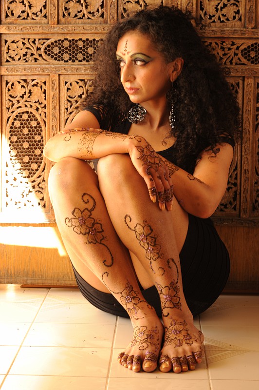 Female model photo shoot of Shivani Thakkar
