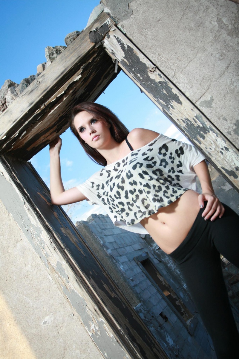 Female model photo shoot of Katelyn