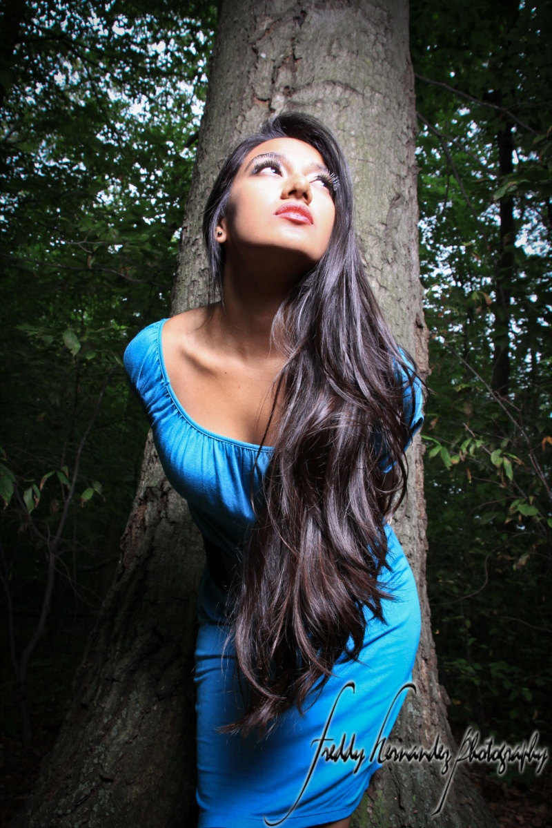 Female model photo shoot of Eda Sula 